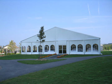 Struktur Gereja Aluminium Tenda Batal Span Ruang Besar Putih Penutup Transparan